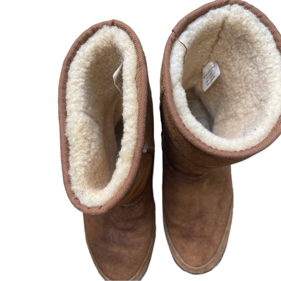 Uggg Boots - Picture 4 of 9